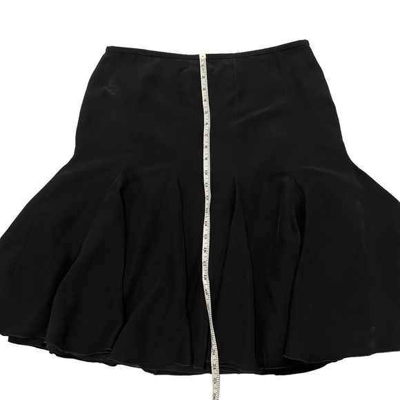 Armani Collezioni Side Zip Knee Length A Line Tulip Ruffle Skirt Black Crepe 10 - Picture 7 of 8
